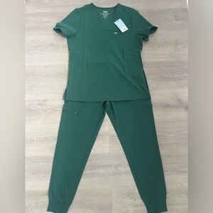 Women’s Lago Scrub Set